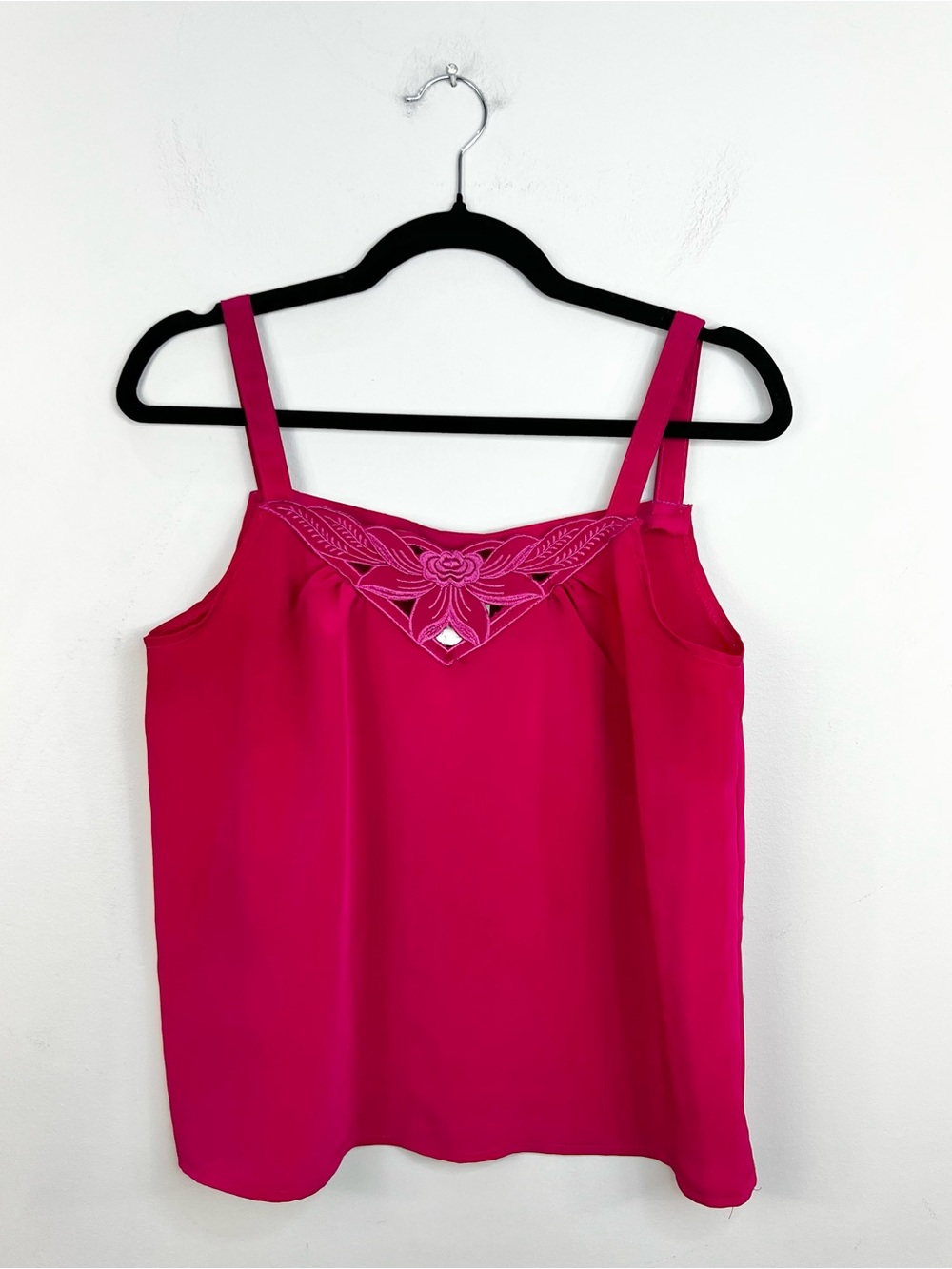 Vintage 70s 80s fuchsia pink boxy cut work embroidery neckline cami tank top 7 - Picture 4 of 11